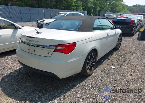 2013 Chrysler 200 S z USA, uszkodzony, nr VIN 1C3BCBGG9DN683537